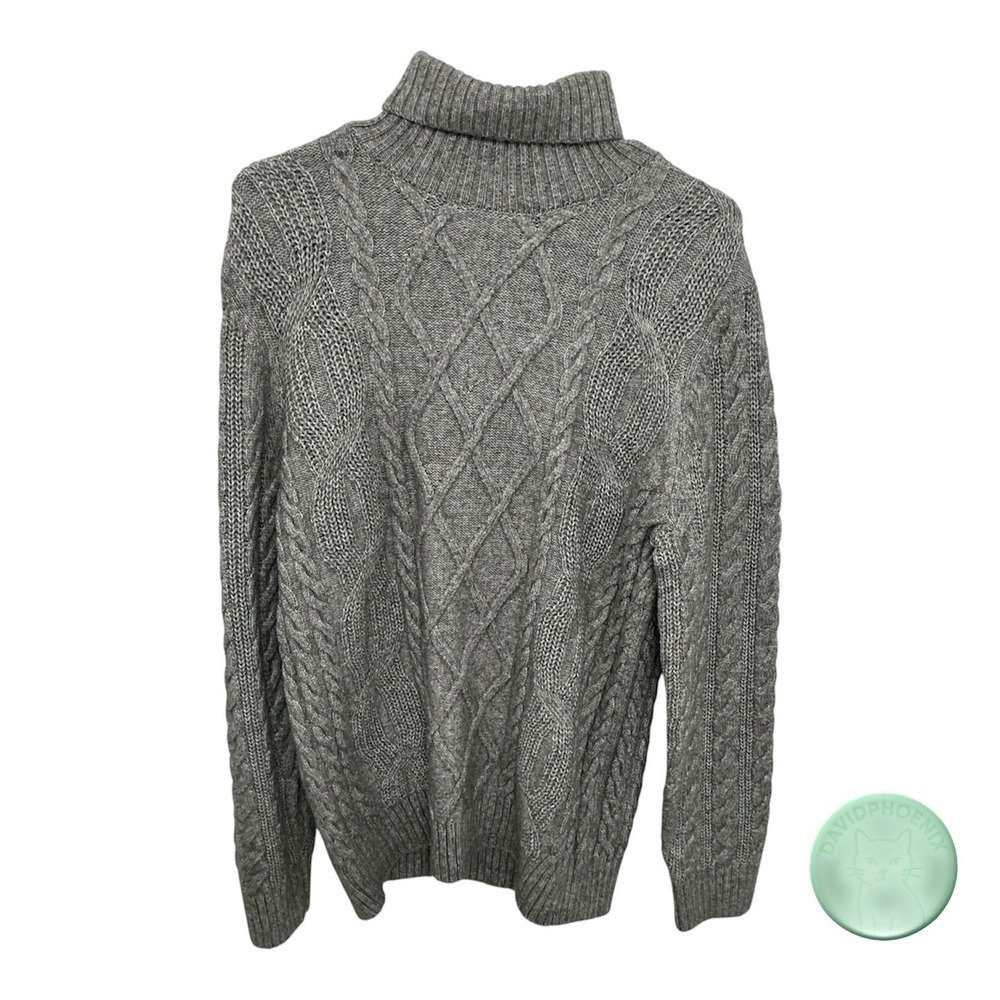 EXPRESS Cable Knit Turtleneck Sweater Gray Size M – Conscious Edit